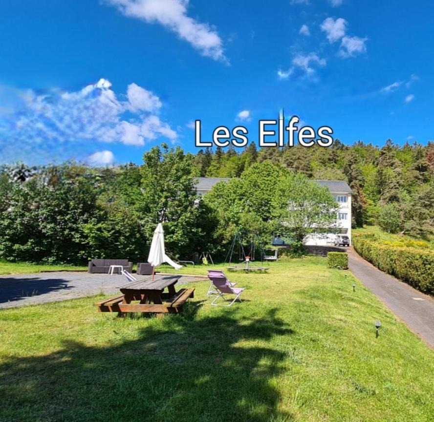 Les Pieds Dans L'eau Apartment